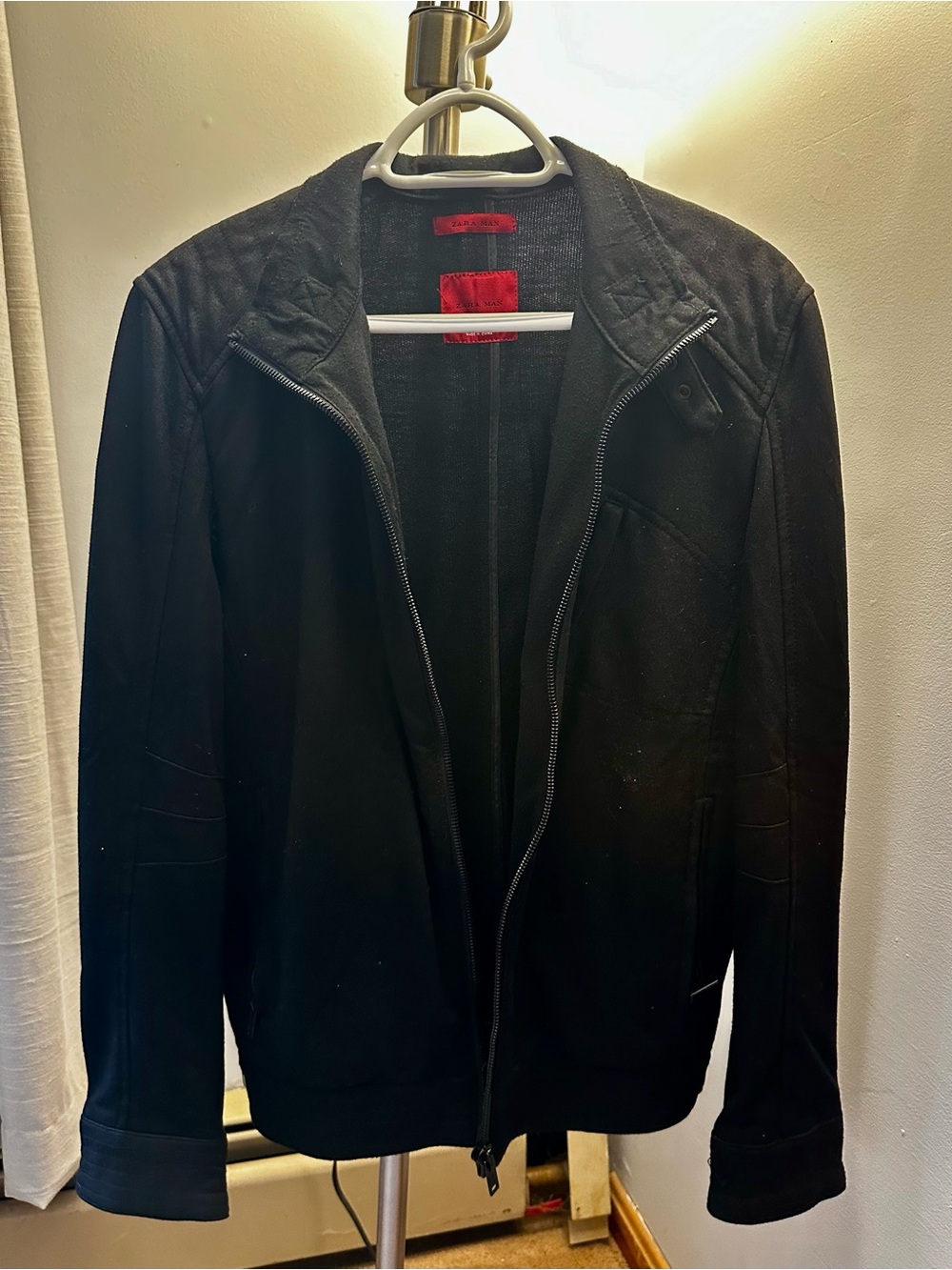 Zara Men’s Black Jacket